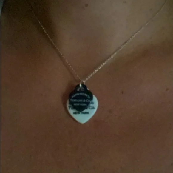 Tiffany & Co Black & White Bone Double Heart Necklace - Picture 2 of 9